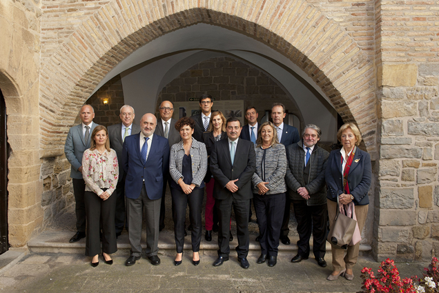 Miembros de la Comisión de Coordinación de Comunidades Autónomas del Tribunal de Cuentas y de los OCEX.