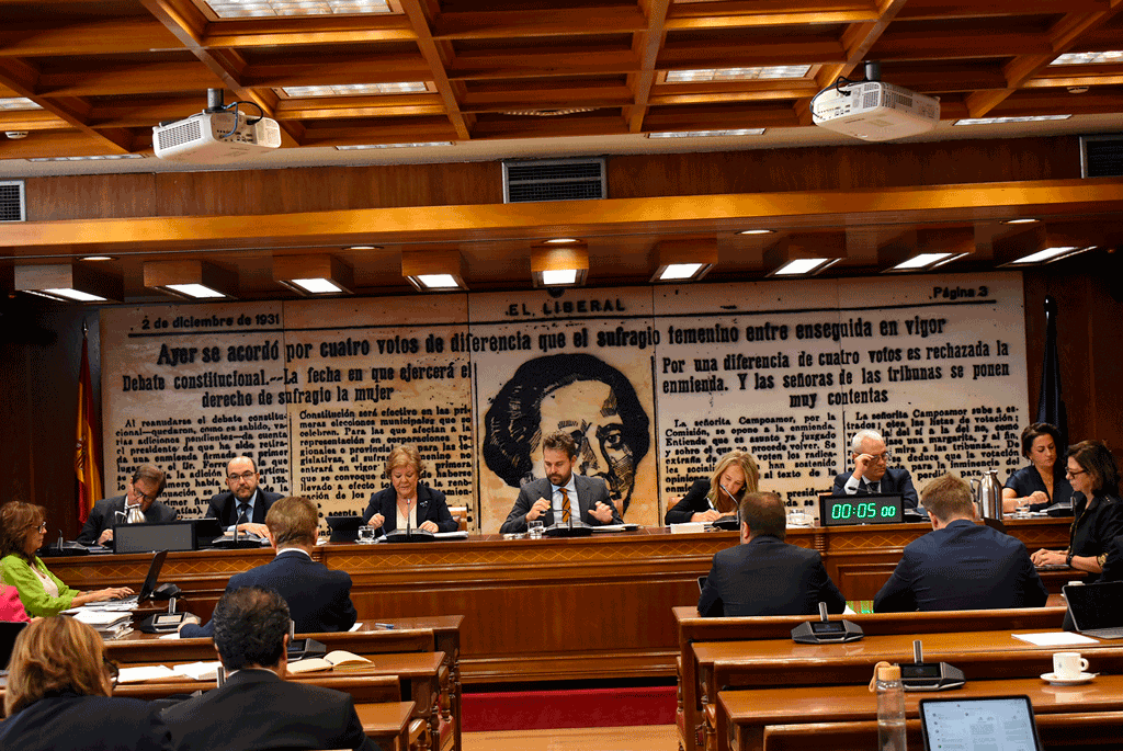 La presidenta del Tribunal de Cuentas comparece ante la Comisión Mixta el 17 de septiembre de 2024